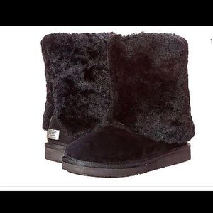 Black uggs